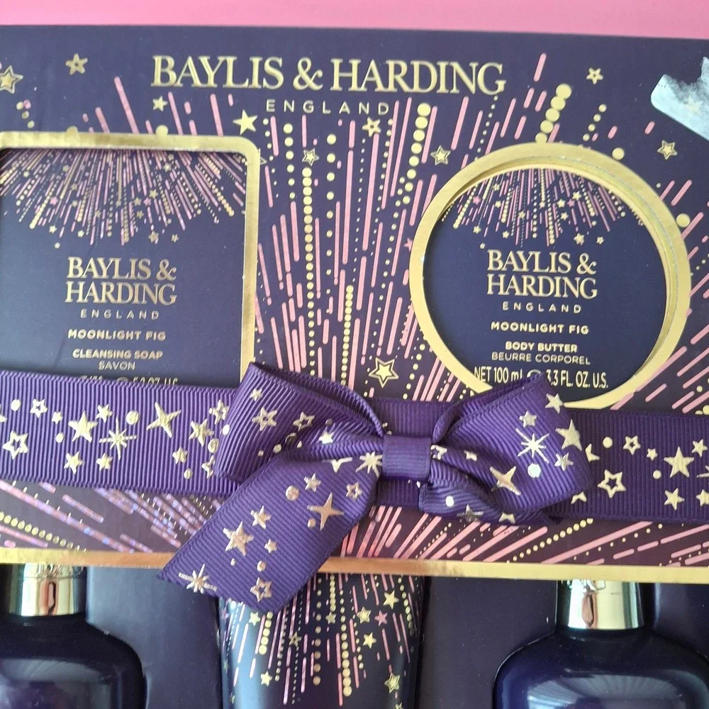 Baylis & Harding Moonlight Fig 5-Piece Bath & Body Gift Set Lotion Butter Soap